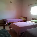 شاريهان أبارت أولدينيس