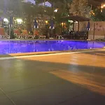 فندق شاريهان أبارت 2*
