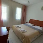 فندق شاريهان أبارت 2*