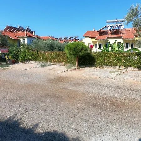 Sarıhan Otel 2*