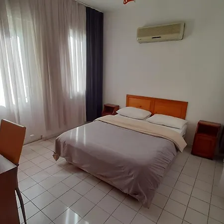 Otel Sarıhan